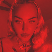 כבוד לאמנים הותיקים: סבתא, צאי מהטיקטוק