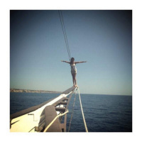 Quien renuncia a su libertad por seguridad... no merece ni libertad ni seguridad BF