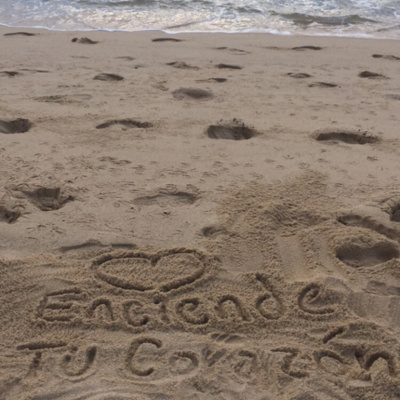 Encendiendo Corazones- Deja De Sobrevivir Y Aprende A Vivir.