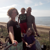 Biciclistas Montserrat y Familia Supertramp - Programa 121