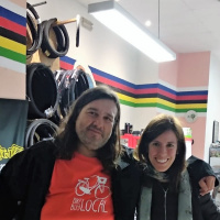 Umbría, Hasta Pronto Catalina y Manual de Bikepacking - programa 106