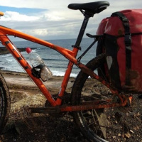 Programa 72 Lanzarote en bici, Javier Guerra canta pedalear y mecánica con Didac Illa