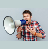 Flash vs. Substance: Pop Psychology Gurus vs. Real Clinicians