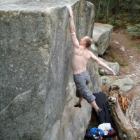 Össe puhuu kiipeilystä