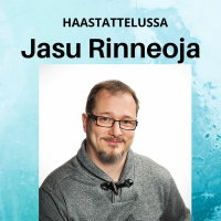 Haastattelussa kirjailija Jasu Rinneoja
