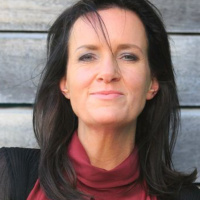 Ep. 17 Dr. Ciara Kelly on the deaths of her parents amp her journey with grief