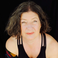 Sounds Heal Podcast with Ann Dyer and Natalie Brown