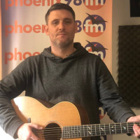 Interview and live Set from Singer/Songwriter Steo Wall 