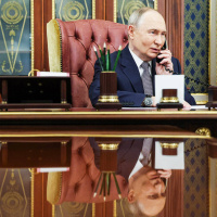 Putin i Trump: Kto kogo rozgrywa i co mogą przynieść ich rozmowy? [Tematy Tygodnika]