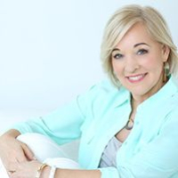 Episode 1-Dr. Christiane Northrup, Dodging Energy Vampires