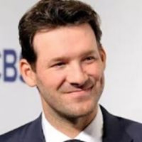 CBS inks Tony Romo to huge deal