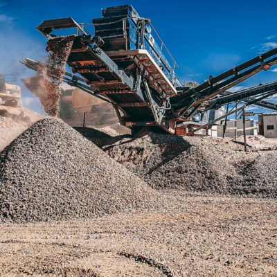 Como Un Lobo Al Acecho