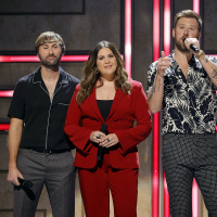 HOT COUNTRY MINUTE! A Lawsuit Is Finally Over  National Anthem Singer Is Announced!