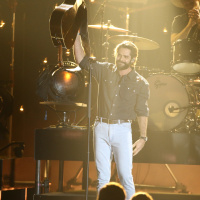 HOT COUNTRY MINUTE! New Tequila  A New Show Is On The Way!