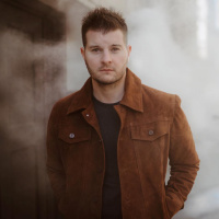HOMETOWN HITMAKERS! Justin Fabus Will Be Performing At The Meadows This Weekend!