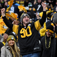 Pittsburgh Ranked As Top Football City For Fans!