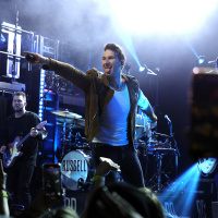 RUSSELL DICKERSON! Whats His Favorite TikTok Trend?