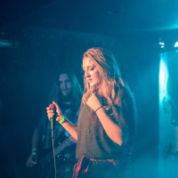 Hannah Maddox of Scarlet Canary