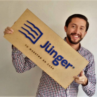 221: Los clientes antes que los inversionistas, con Carlos Hermosillo fundador de Junger