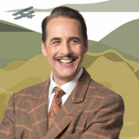 Interviews with the cast and director of QE2s THE 39 STEPS at the CC Amstel Theater in Amsterdam