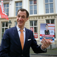 GREG SHAPIRO reads from his book THE AMERICAN NETHERLANDER  WENDY FOSSEN on FEMALE ARTISTS