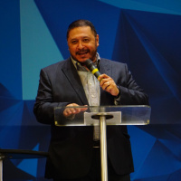 Charla Para Parejas: Manteniendo La Llama Del Amor Encendida