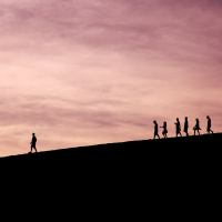 Kapłan z miską i ręcznikiem [MKW]