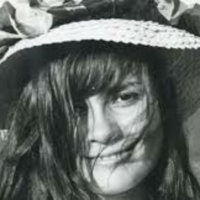 Episode 139: Recordando a María Mercedes Carranza