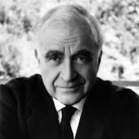 Carlos Chávez en voz de Carlos Chávez