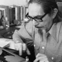 A 110 años del natalicio de José Revueltas