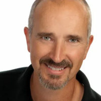 Bill Emblau, Founder of Shootz Golf, Joins Me...