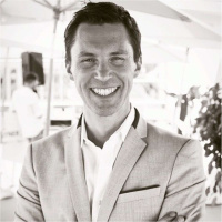 People are universes that walk: Dennis Ossipov-Grodsky, CEO/Founder at agile5.co and ex-Head of Vayner Consulting and SVP Digital Strategy at VaynerMedia