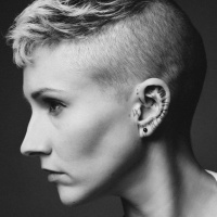 Kat Mandeville Dec 21 2013