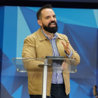 Jesús calma las tormentas