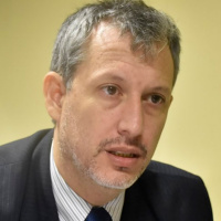 El Policía femicida de Teresa esta fuera de peligro y el juez espera el alta para indagarlo