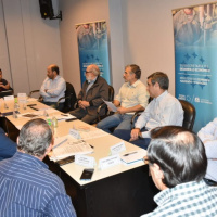 Cuarentena : El gobierno habilitará otras actividades comerciales 