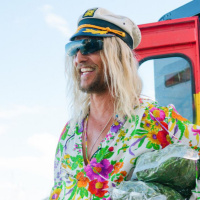05) SPIN OFF - FOTOGRAMMI THE BEACH BUM: UN FOLLE TURBINE DI DIVERTIMENTO FIRMATO HARMONY KORINE