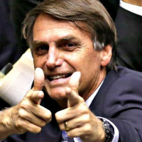 Bolsonaro: Cortes na Educação e no Direito de Pensar