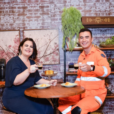 Café Com Mariela Parolini