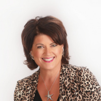 Tastefully Simple Founder + CEO Jill Blashack Strahan