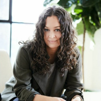 Rae Wellness Co-founder/CEO Angie Tebbe