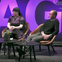 Pinnalla: Mainokset mediassa