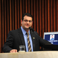 Alexandre Amaro pretende defender a família com propostas na Alep - Rádio Assembleia