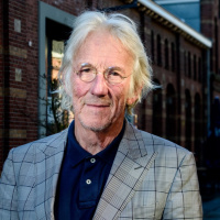 Freek de Jonge en de triomf van de lach