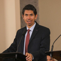 13-3: Luis Amador queda fuera del gobierno de Rodrigo Chaves.