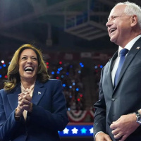 7-8: Los demócratas completan su fórmula para hacerle frente a Donald Trump.