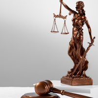 12-6: Quinto Informe del Estado de la Justicia.