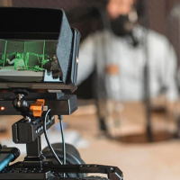 15-1: Libertad de prensa, una de las primeras víctimas.