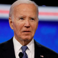 4-7: Partido Demócrata continúa bajo presión extrema.