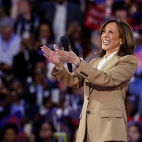 23-8: Demócratas salen fortalecidos tras cierre de Convención Nacional.